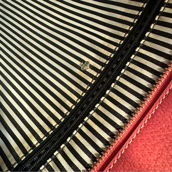 Kate Spade Thompson Street Kimberley Tote - damage - Picture 14 of 14